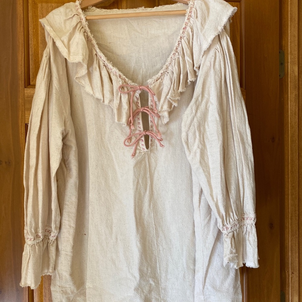 Women’s renaissance top 2X